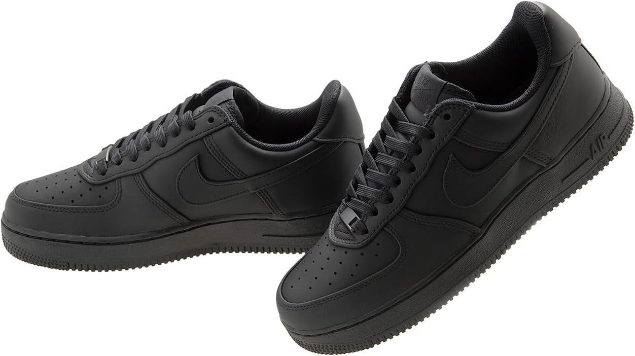 中国古美術・銅製の高浮き彫り鎏金宝石を嵌め缶・茶道具・置物・文房具